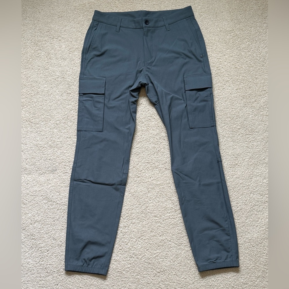 Vuori Dark Grey Meta Cargo Pants